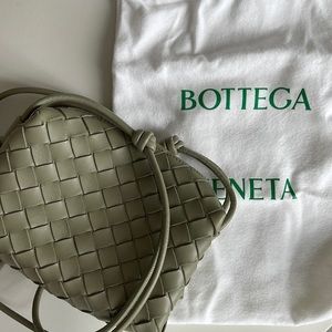 LOVE the bag and color, just didn’t work for me!